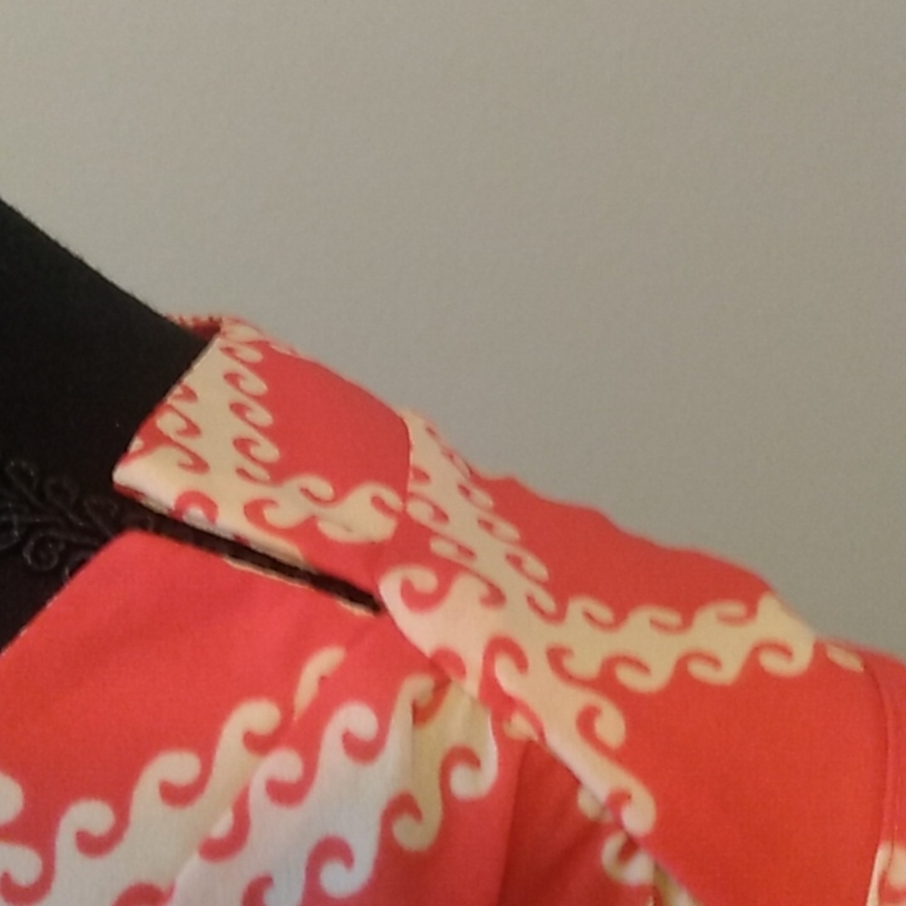 Blouse - Picture 2 of 4